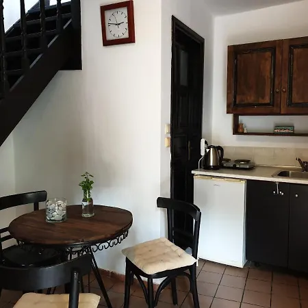 Chris αpartments Old Town *