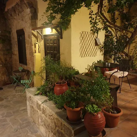Chris αpartments Old Town Appartement