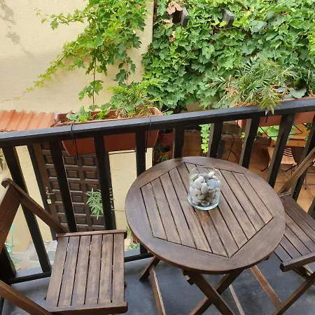 Chris αpartments Old Town アパート Rhodes City