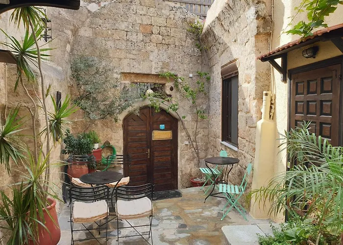 Chris αpartments Old Town * Rhodes City